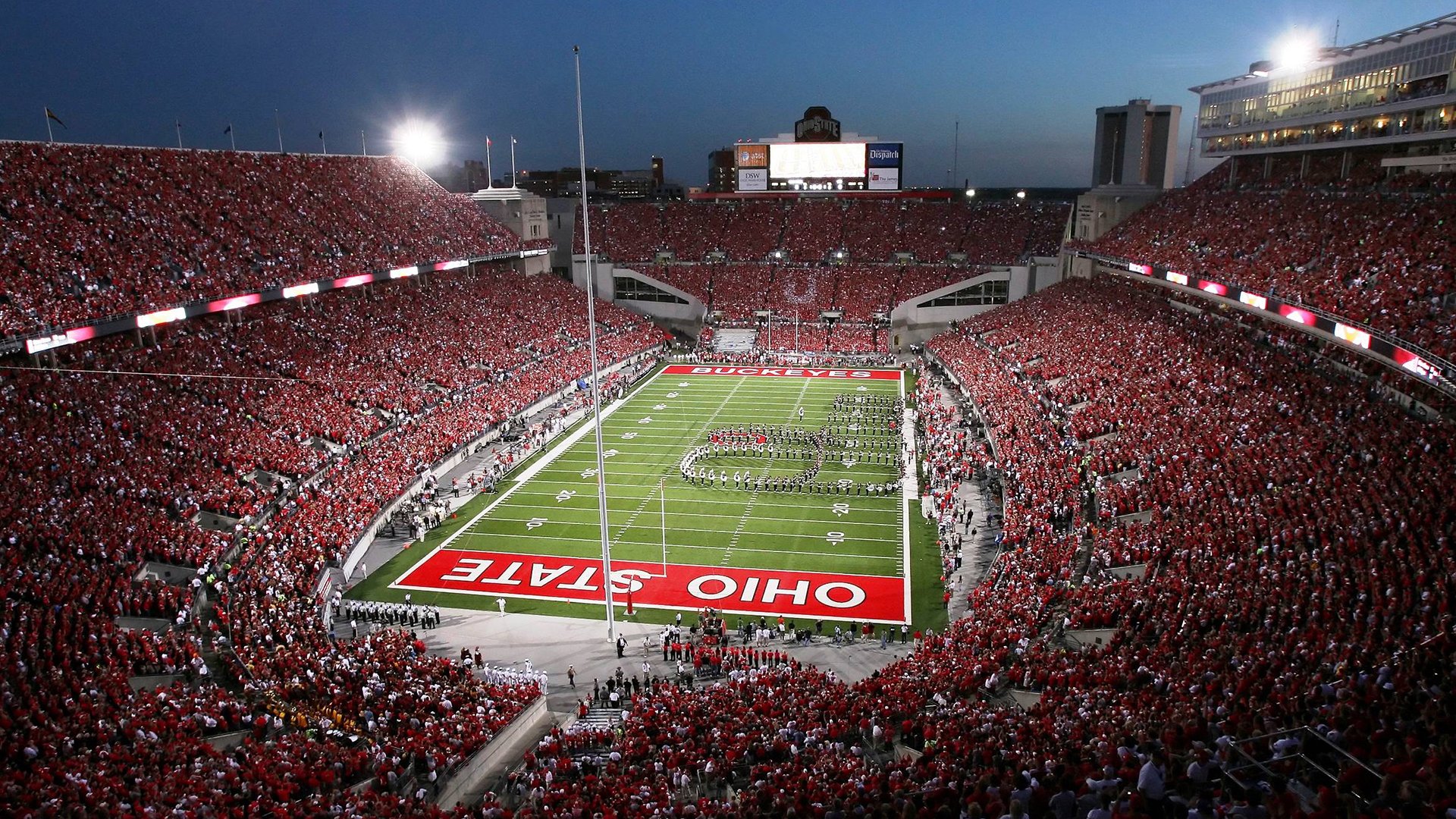 冰与火的碰撞,从冰岛逆转哥伦比亚到西甲国家德比的永恒魅力